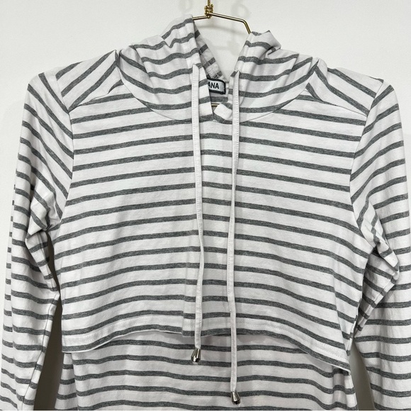 GINKANA Hooded Nursing Long Sleeve Shirt Top Size XSmall White/Gray Striped - Picture 3 of 7